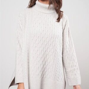 Barbour Maybury cape in pale gray Marl